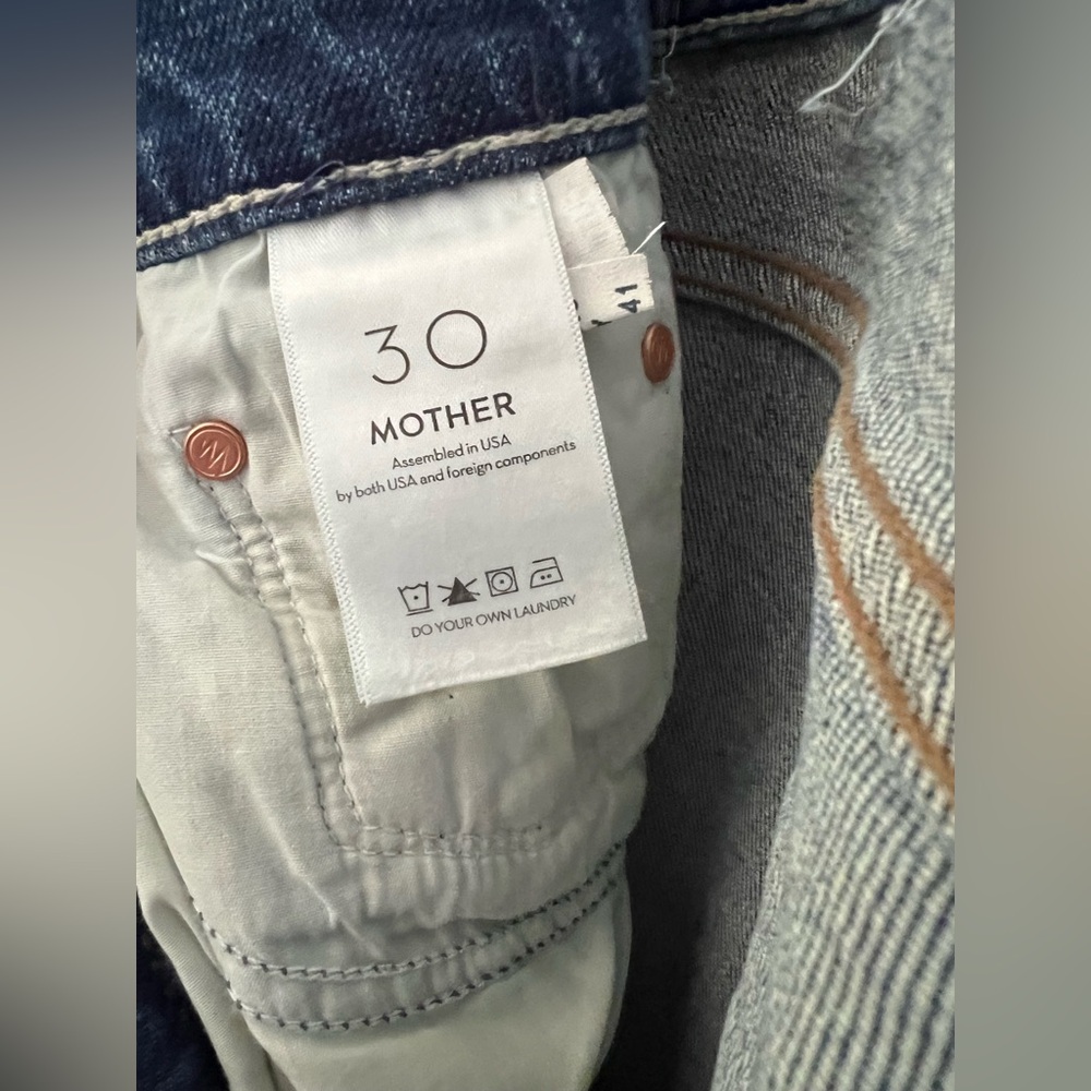 MOTHER Superior High Waisted Rider Skimp Jeans in Cowboys Don't Cry Size 30 New - Picture 12 of 13